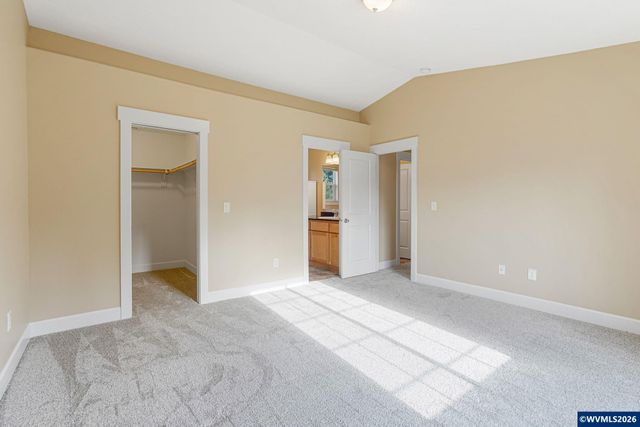 981 Ratcliff Dr SE, Salem, OR 97302