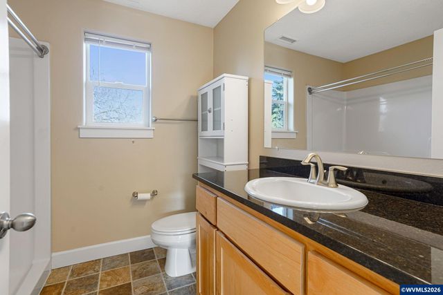 981 Ratcliff Dr SE, Salem, OR 97302