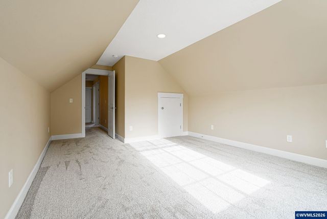 981 Ratcliff Dr SE, Salem, OR 97302