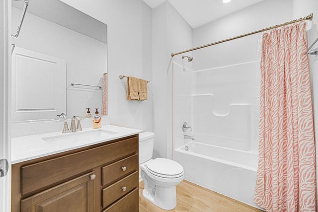 3856 Fender Street, Valparaiso, IN 46385