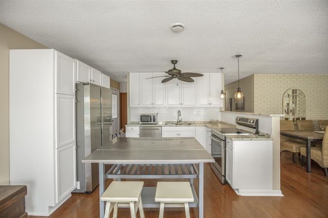 70619 Sunset Boulevard, Union, MI 49130