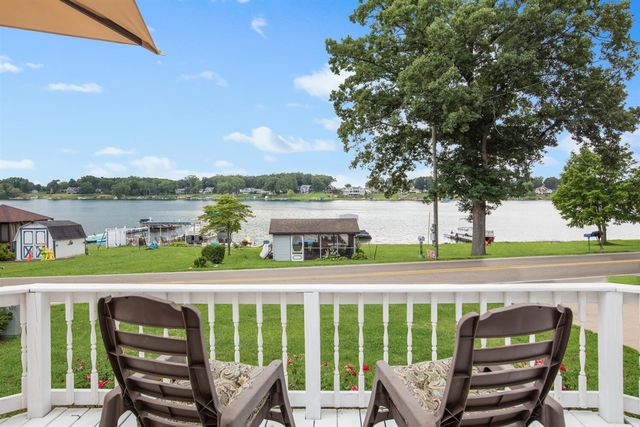 70619 Sunset Boulevard, Union, MI 49130