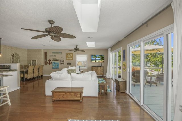 70619 Sunset Boulevard, Union, MI 49130