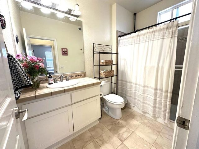 718 Roble Street, Watsonville, CA 95076