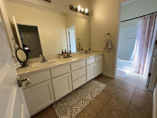 718 Roble Street, Watsonville, CA 95076