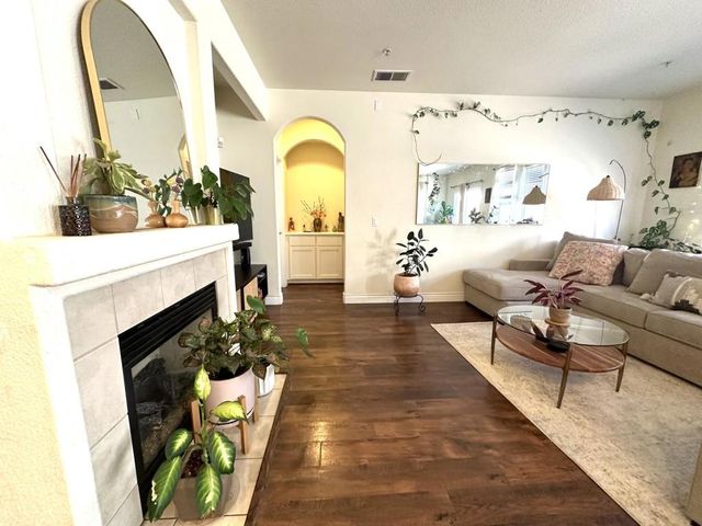 718 Roble Street, Watsonville, CA 95076