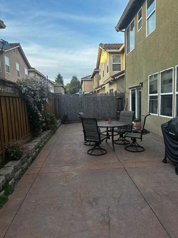 718 Roble Street, Watsonville, CA 95076