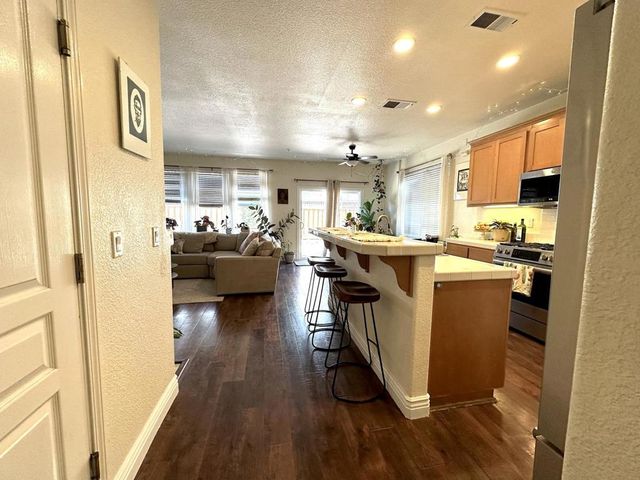 718 Roble Street, Watsonville, CA 95076