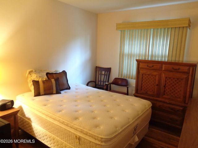 28 B Snowberry Lane, Whiting, NJ 08759