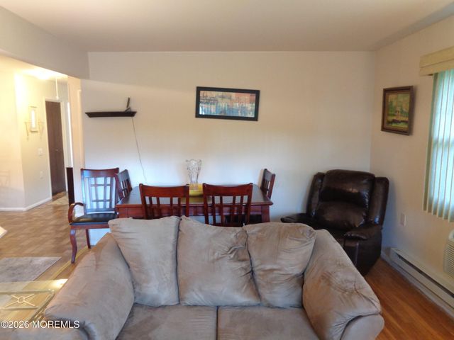 28 B Snowberry Lane, Whiting, NJ 08759