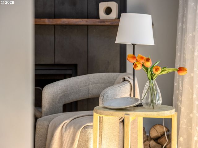 239 CERVANTES Cir, Lake Oswego, OR 97035