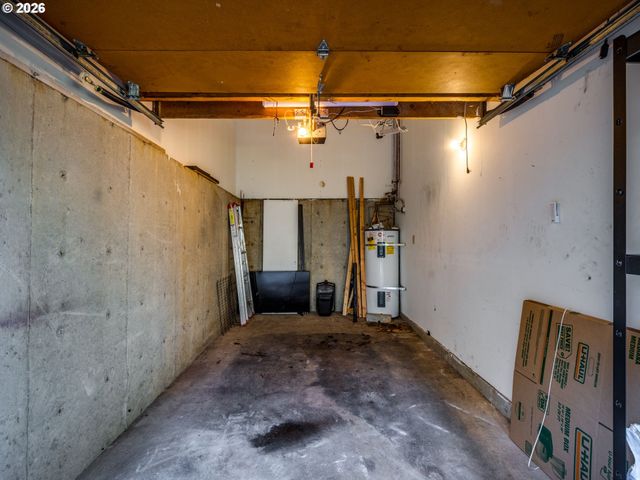 239 CERVANTES Cir, Lake Oswego, OR 97035