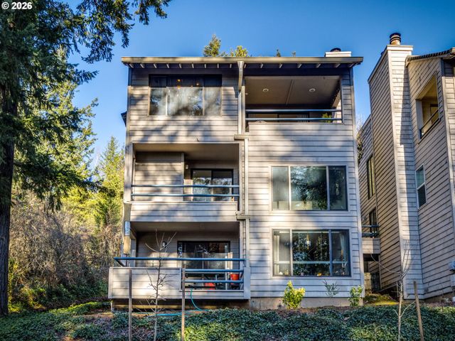 239 CERVANTES Cir, Lake Oswego, OR 97035