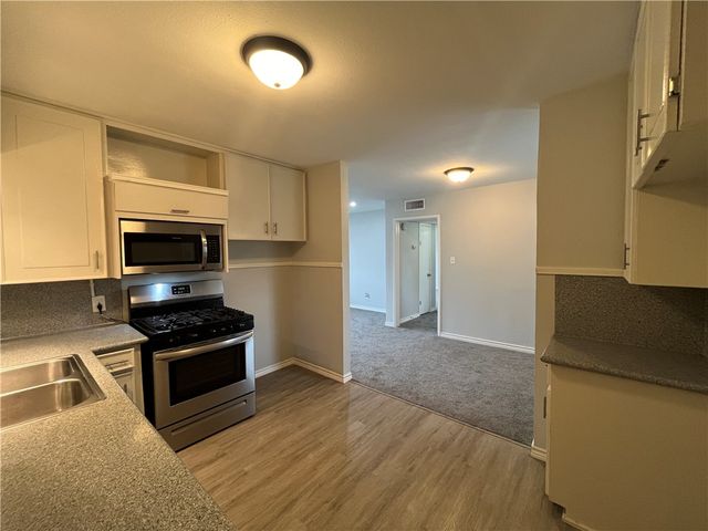 4801 Lansdown Dr, Corpus Christi, TX 78411