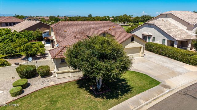 2801 E LINDRICK Drive, Chandler, AZ 85249