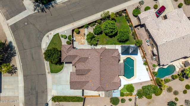2801 E LINDRICK Drive, Chandler, AZ 85249