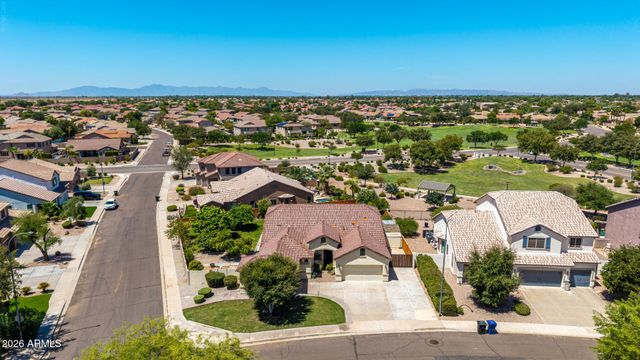2801 E LINDRICK Drive, Chandler, AZ 85249