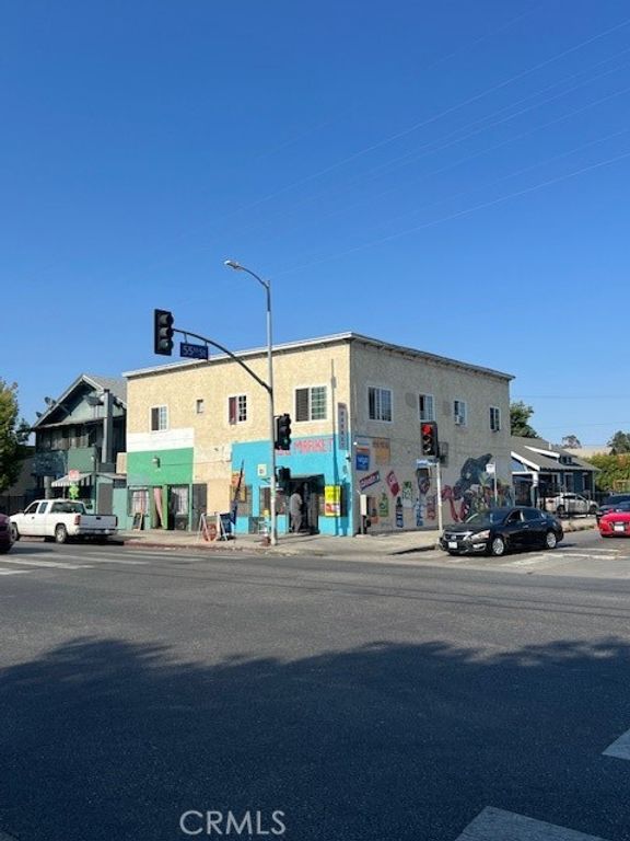 5426 Compton, Los Angeles, CA 90011