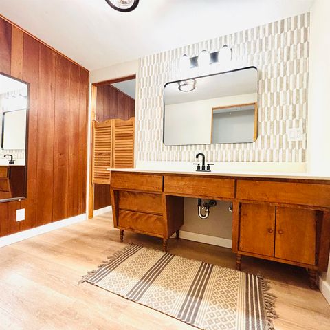 1590 Elizabeth Lane, Essexville, MI 48732