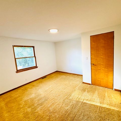 1590 Elizabeth Lane, Essexville, MI 48732