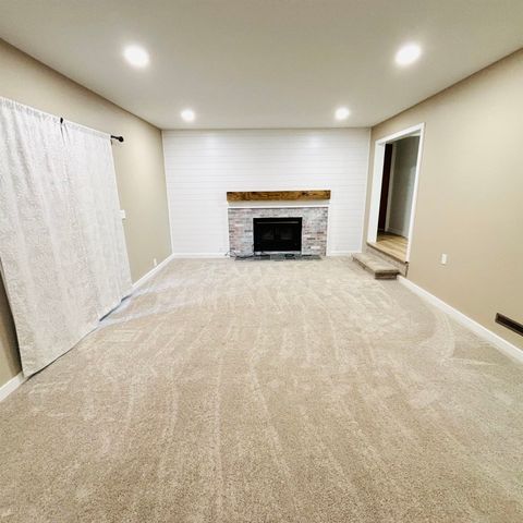 1590 Elizabeth Lane, Essexville, MI 48732