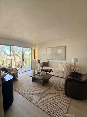 2330 Hosp Way 304, Carlsbad, CA 92008
