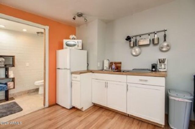 830 E Maryland Avenue 4, Phoenix, AZ 85014