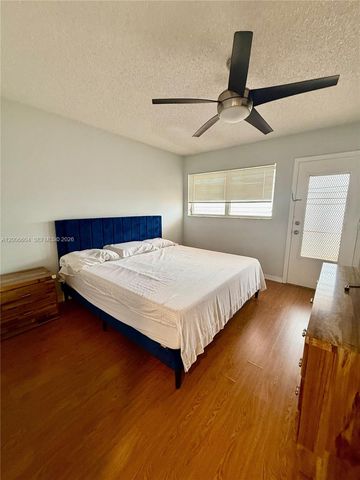 800 SW 11th Ave 19A, Hallandale Beach, FL 33009