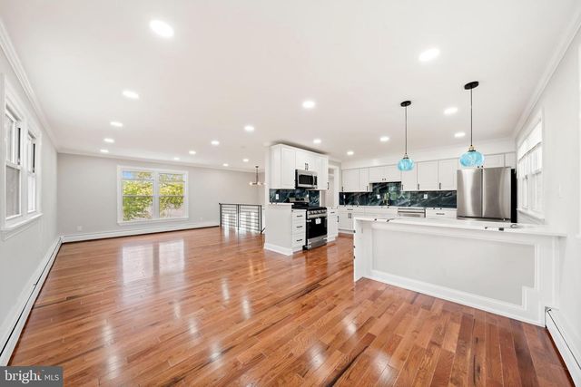 425 NORTH LN, Ridley Park, PA 19078