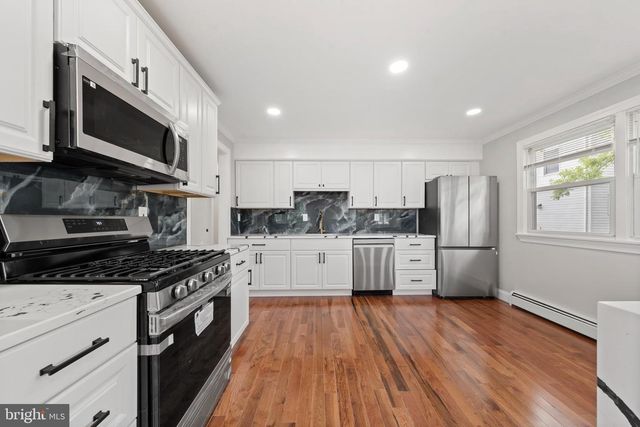 425 NORTH LN, Ridley Park, PA 19078
