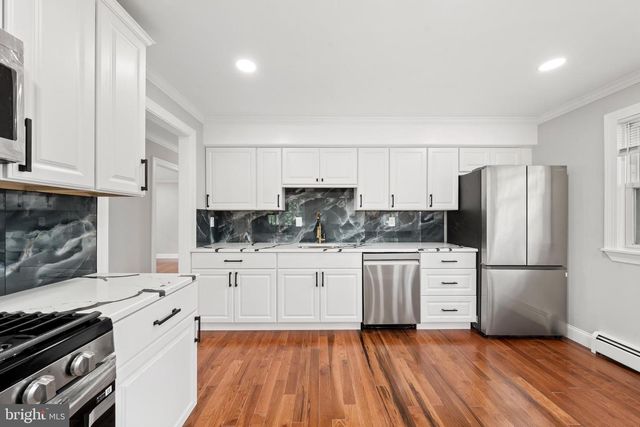 425 NORTH LN, Ridley Park, PA 19078