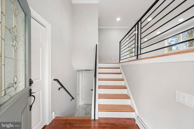 425 NORTH LN, Ridley Park, PA 19078