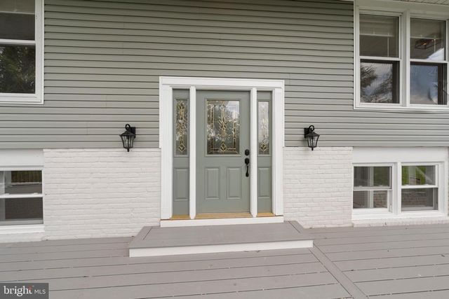 425 NORTH LN, Ridley Park, PA 19078