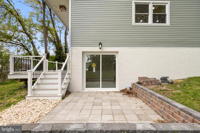 425 NORTH LN, Ridley Park, PA 19078