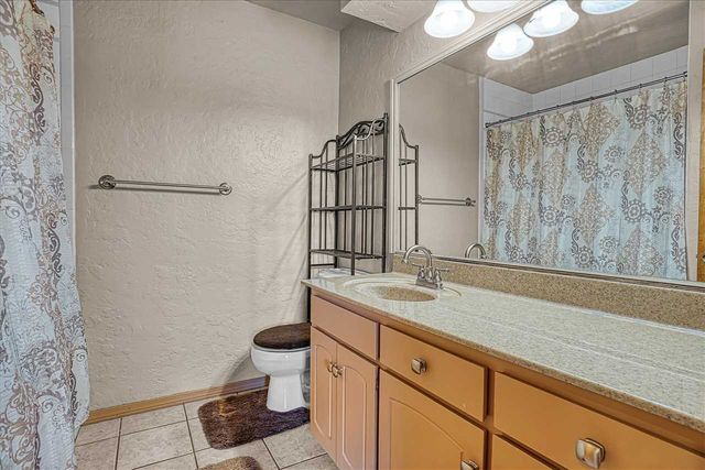 2713 NE Bell Ave, Lawton, OK 73507