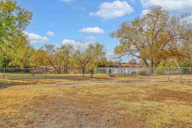 2713 NE Bell Ave, Lawton, OK 73507