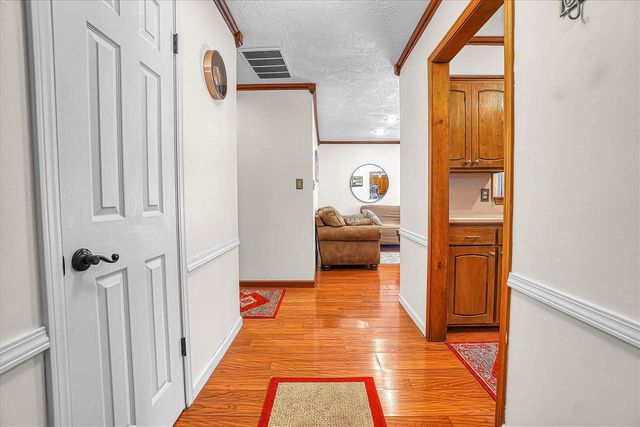 2713 NE Bell Ave, Lawton, OK 73507