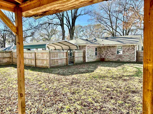 402 WEST ST, Somerville, TN 38068