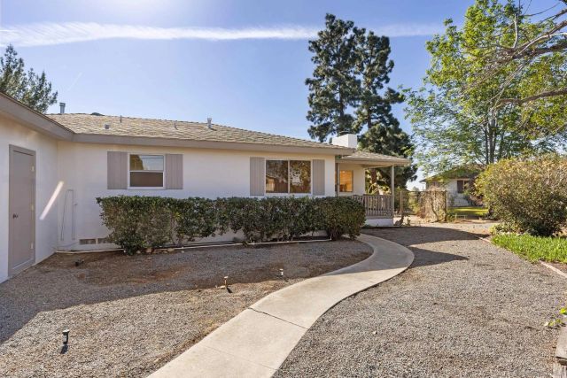 905 Loma Ct, El Cajon, CA 92020