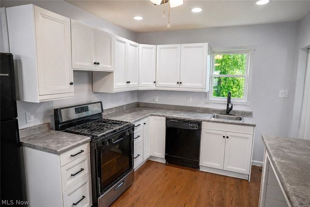 2906 6th Avenue, Parkersburg, WV 26101