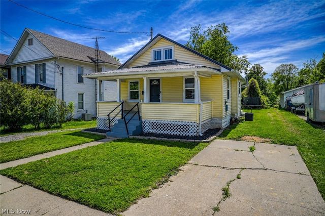 2906 6th Avenue, Parkersburg, WV 26101