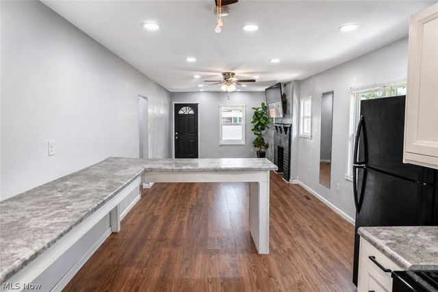 2906 6th Avenue, Parkersburg, WV 26101