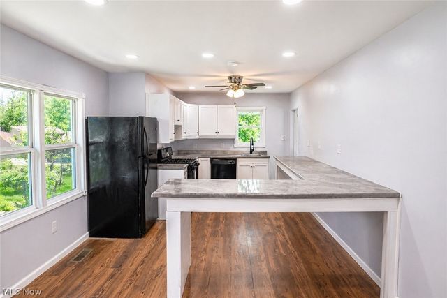 2906 6th Avenue, Parkersburg, WV 26101