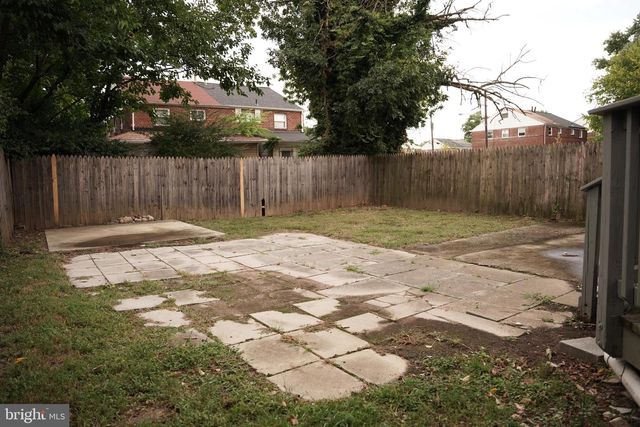 2230 HOUSTON ST, Suitland, MD 20746