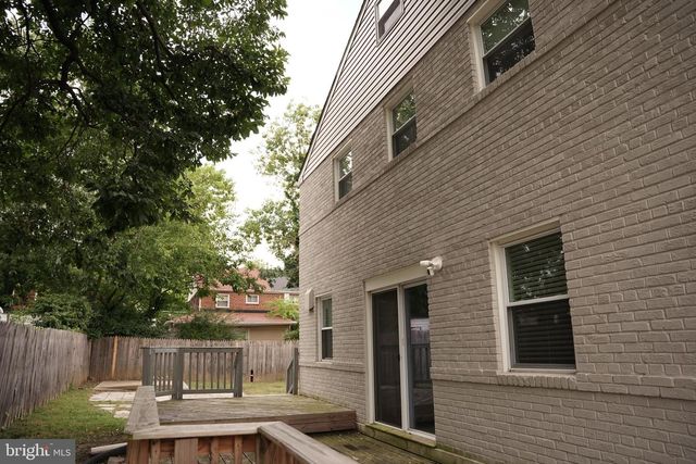 2230 HOUSTON ST, Suitland, MD 20746