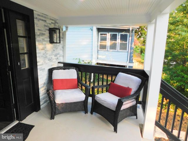 24 53RD PL SE, Washington, DC 20019