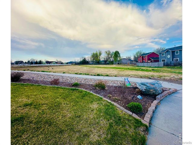2105 Kiersi Court, Johnstown, CO 80534