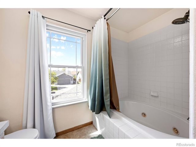 2105 Kiersi Court, Johnstown, CO 80534