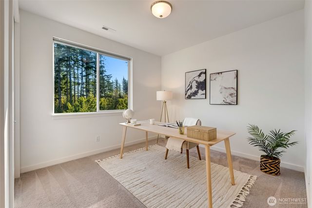 33133 Evergreen Avenue SE, Black Diamond, WA 98010