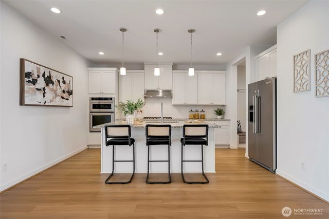 33133 Evergreen Avenue SE, Black Diamond, WA 98010